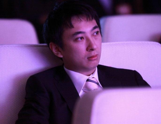 要价520块1小时没人点还不降价万小七真以为玩家都是蠢货